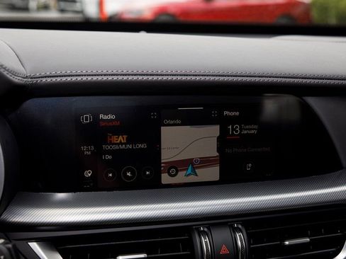 New 2025 Alfa Romeo Stelvio Sprint image 18