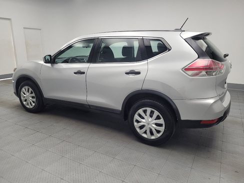 Used 2016 Nissan Rogue S AWD/4WD image 3