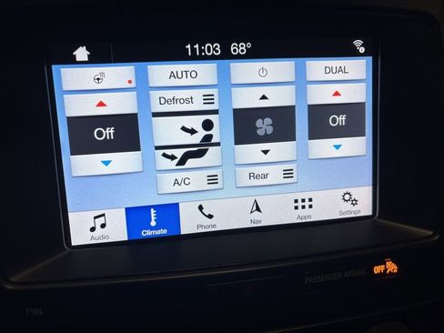 Used 2018 Ford Explorer XLT w/ Equipment Group 202A image 13