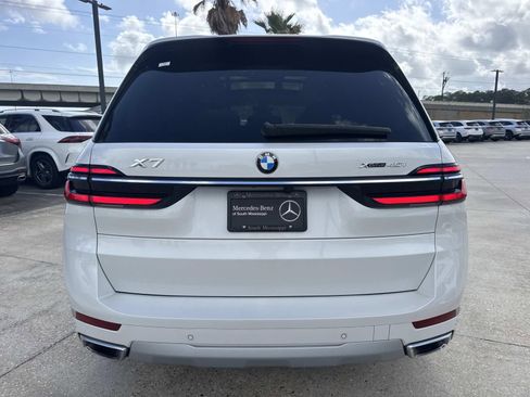 Used 2023 BMW X7 xDrive40i w/ Premium Package AWD/4WD image 6