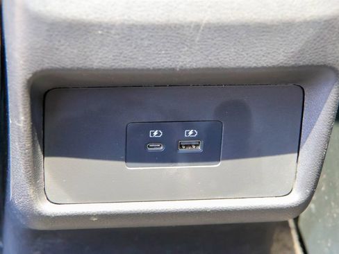 Used 2023 Nissan Rogue SV w/ SV Premium B Package FWD image 20