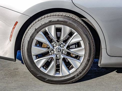 Used 2023 Toyota Mirai XLE w/ Advanced Technology Package image 12