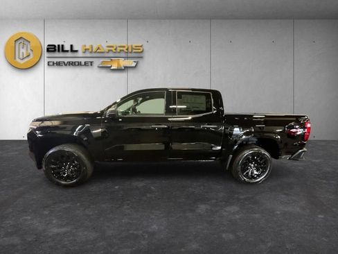 New 2026 Chevrolet Colorado W/T w/ WT Custom Package AWD/4WD image 15