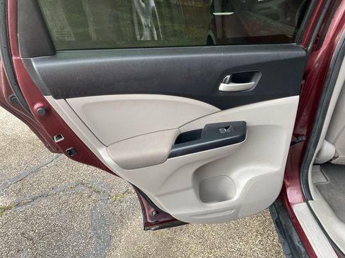 Used 2013 Honda CR-V LX image 18