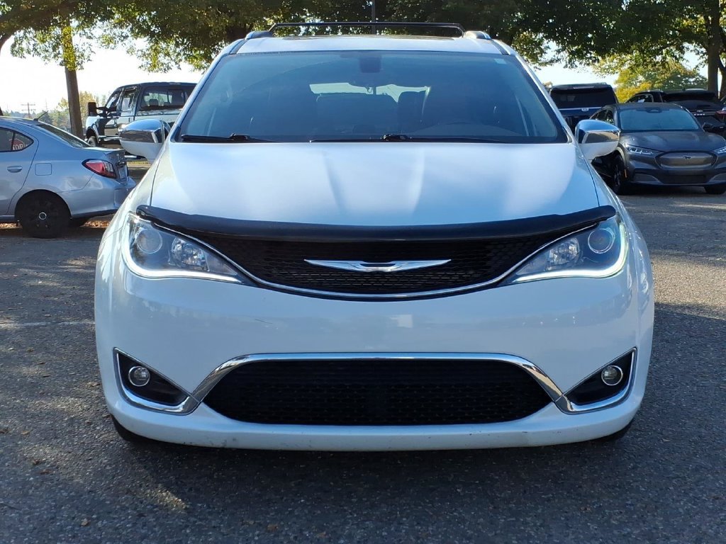 Used 2019 Chrysler Pacifica Limited FWD image 8