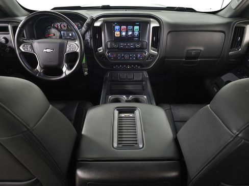 Used 2018 Chevrolet Silverado 1500 LTZ Z71 w/ Centennial Edition AWD/4WD image 10