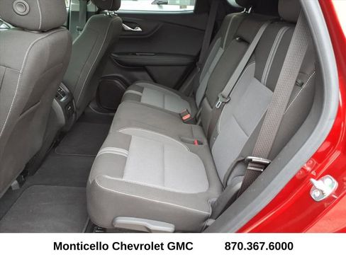 Used 2024 Chevrolet Blazer LT w/ Convenience Package image 10