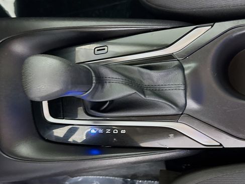 Used 2025 Toyota Corolla LE FWD image 20