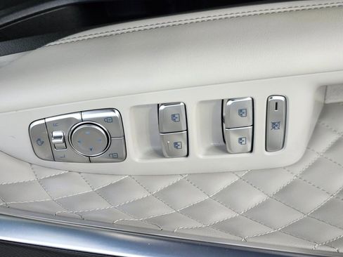 Used 2025 Genesis G70 3.3T Advanced w/ Sport Prestige Package image 17