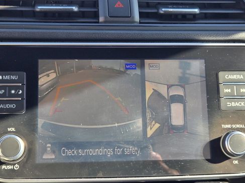 Used 2019 Nissan Leaf SL Plus w/ Protection Package image 19