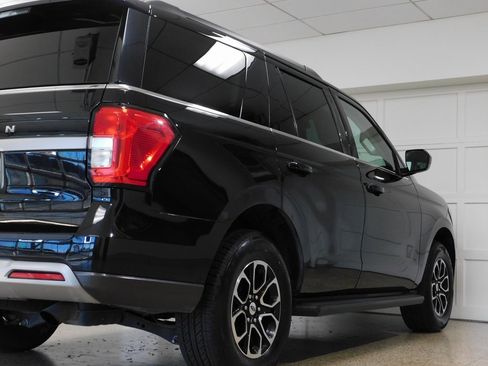 Used 2024 Ford Expedition XLT image 87