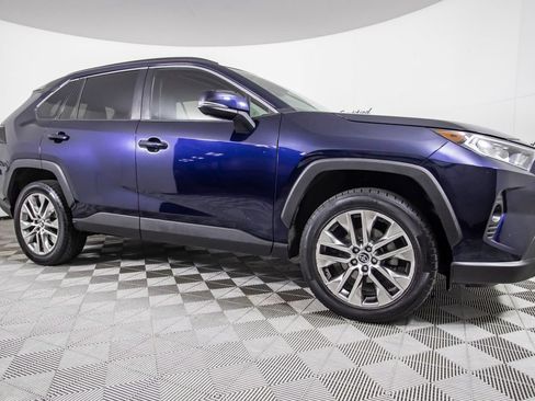 Used 2020 Toyota RAV4 XLE Premium w/ All Weather Liner Package AWD/4WD image 2