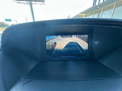 Used 2015 Honda Pilot Touring image 23