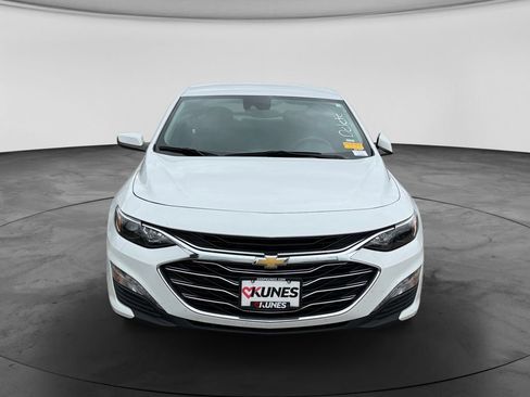 Used 2024 Chevrolet Malibu LT FWD image 3