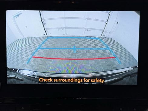 Used 2024 Toyota Highlander XLE image 23