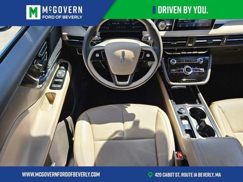 Used 2022 Lincoln Corsair AWD w/ Equipment Group 101A image 12