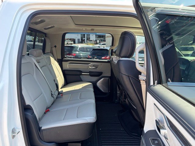 Used 2024 RAM 1500 Limited AWD/4WD image 31