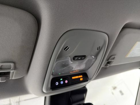 Certified 2025 Chevrolet TrailBlazer LT AWD/4WD image 27