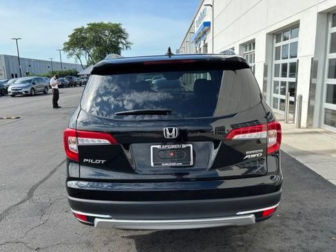 Used 2022 Honda Pilot Touring image 7
