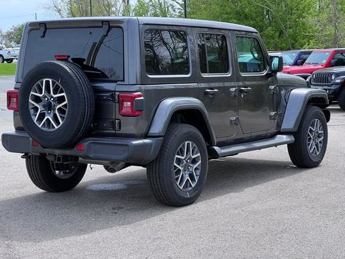 New 2025 Jeep Wrangler Unlimited Sahara AWD/4WD image 44