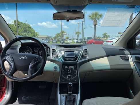 Used 2016 Hyundai Elantra Sedan FWD image 10