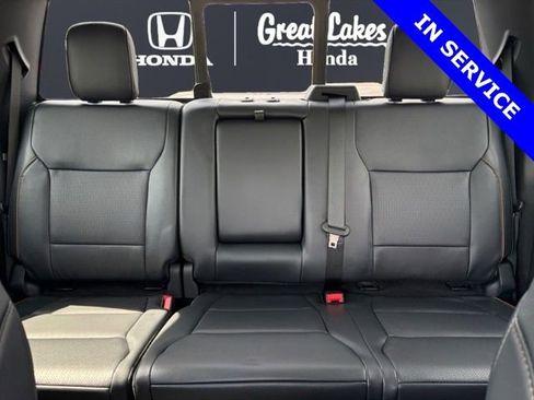 Used 2025 Ford F350 Lariat w/ Lariat Ultimate Package AWD/4WD image 13