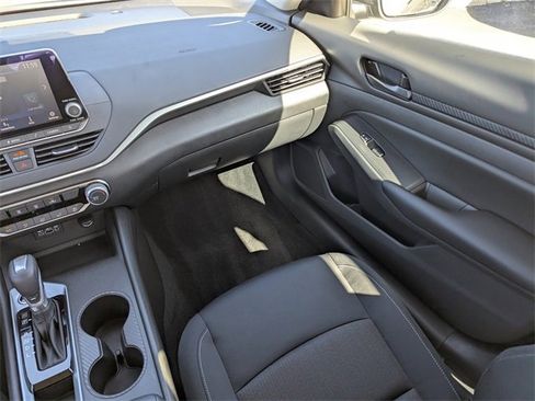 Certified 2025 Nissan Altima 2.5 S image 21