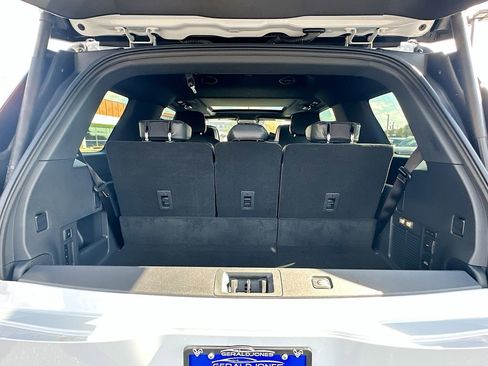 New 2025 Lincoln Navigator Reserve w/ Jet Appearance Package image 16