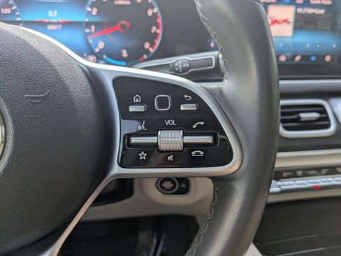 Used 2020 Mercedes-Benz GLE 350 4MATIC image 30