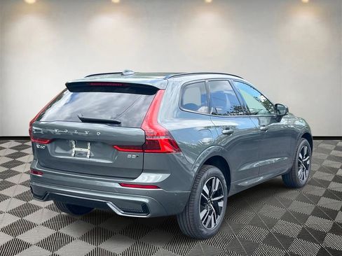 New 2026 Volvo XC60 B5 Plus w/ Climate Package AWD/4WD image 3