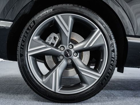 Used 2025 Genesis GV80 2.5T Prestige image 22