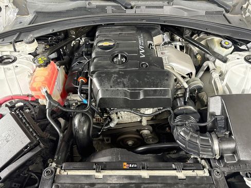 Used 2017 Chevrolet Camaro LT RWD image 37