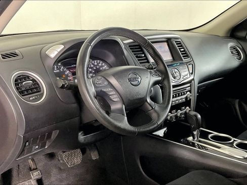Used 2015 Nissan Pathfinder SV w/ Cargo Package FWD image 15