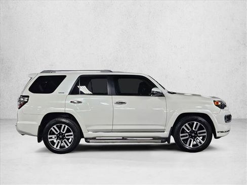 Used 2020 Toyota 4Runner Limited image 4
