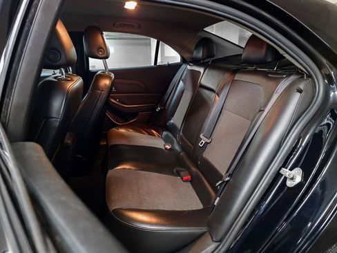 Used 2015 Chevrolet Malibu LT w/ Power Convenience Package image 20