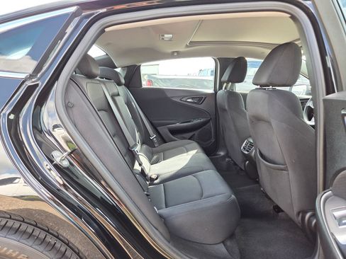 Used 2024 Chevrolet Malibu LT FWD image 17