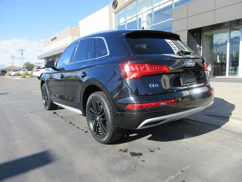 Used 2018 Audi Q5 2.0T Premium Plus w/ Premium Plus Package AWD/4WD image 5