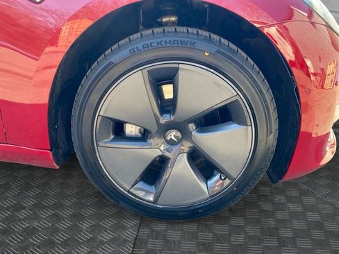 Used 2018 Tesla Model 3 Mid Range image 35