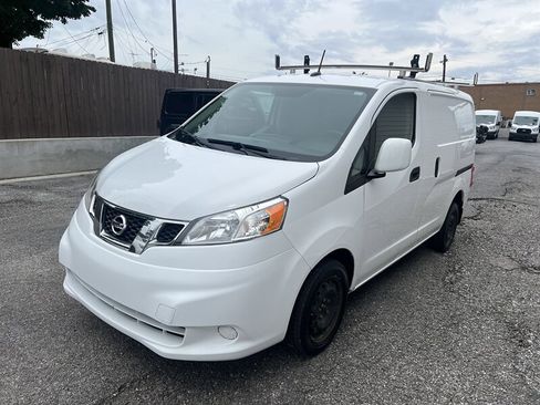 Used 2020 Nissan NV200 SV image 3