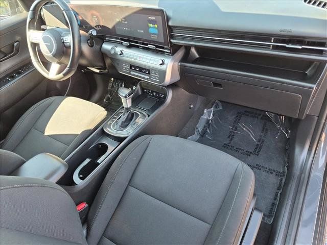 Used 2026 Hyundai Kona SEL Sport FWD image 21