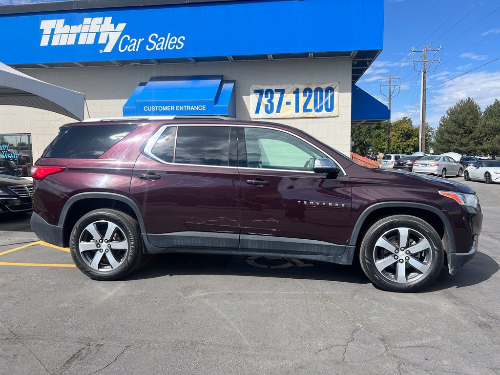 Used 2018 Chevrolet Traverse LT AWD/4WD image 3
