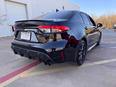 Used 2024 Toyota Corolla SE image 6