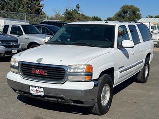Used 2005 GMC Yukon XL SLE w/ Skid Plate Package image 1