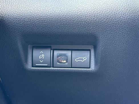 New 2026 Toyota RAV4 XSE AWD/4WD image 31