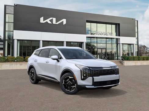 New 2026 Kia Sportage EX image 9