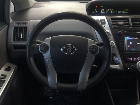 Used 2012 Toyota Prius V Two image 10