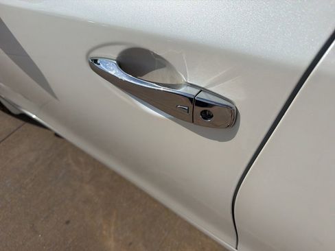Used 2013 Nissan Altima 2.5 SV FWD image 11