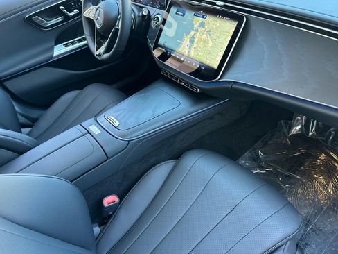 Certified 2026 Mercedes-Benz E 350 Sedan image 27