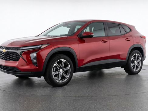 Used 2025 Chevrolet Blazer LT FWD image 3