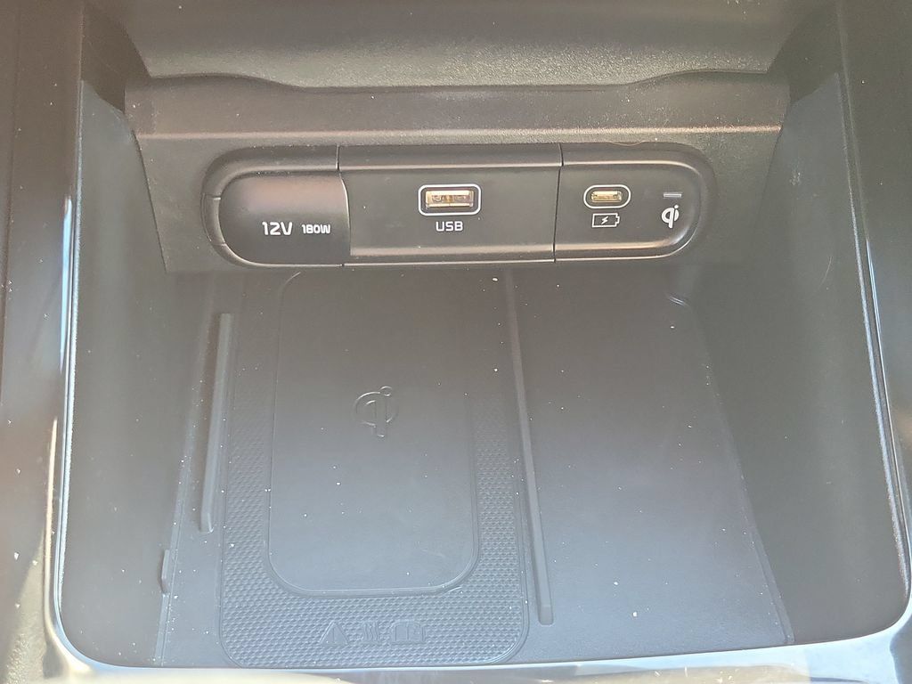 Used 2024 Kia Telluride EX X-Line AWD/4WD image 22